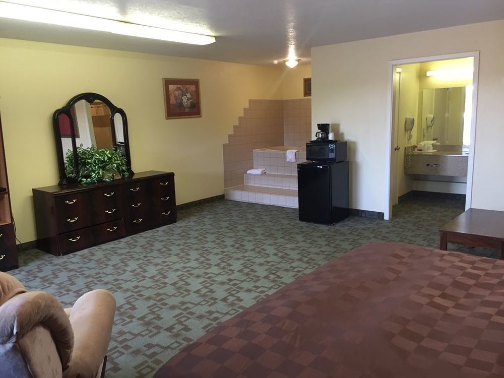 Americas Best Value Inn - Batesville Zimmer foto